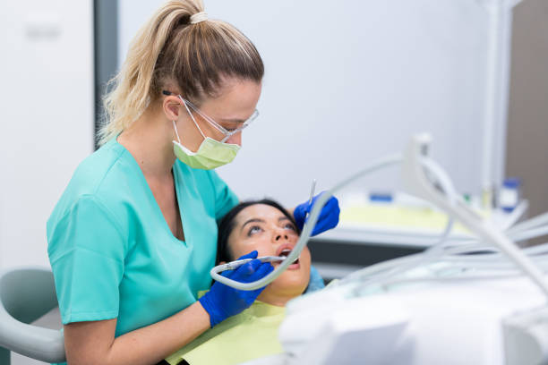 Best Emergency Tooth Extraction in Ames, IA